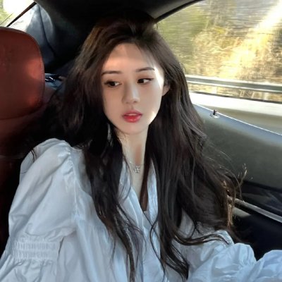 金发奇女
